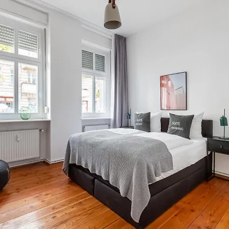 Limehome Malmoeer Strasse דירה