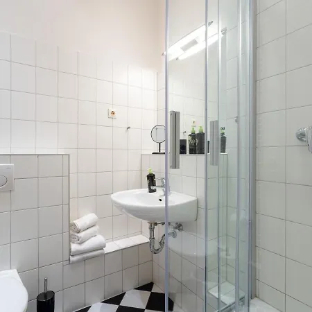 Limehome Malmoeer Strasse شقة
