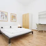 Limehome Malmoeer Strasse Apartamento *